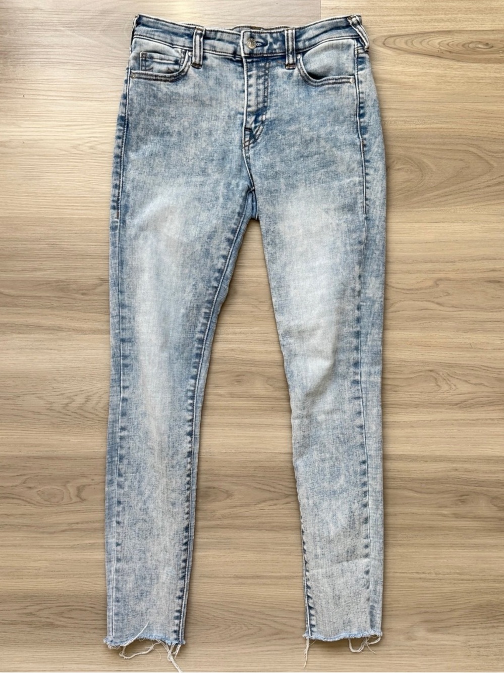 True Religion Mid Rise Skinny Jeans women’s 27